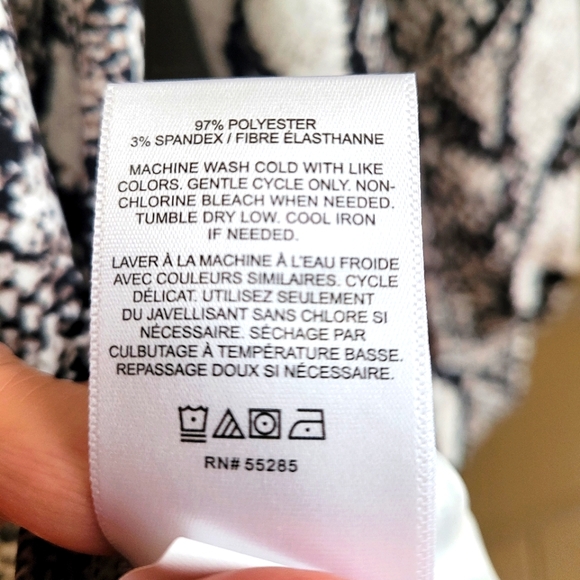 Express SnakeskinTop - Picture 5 of 5